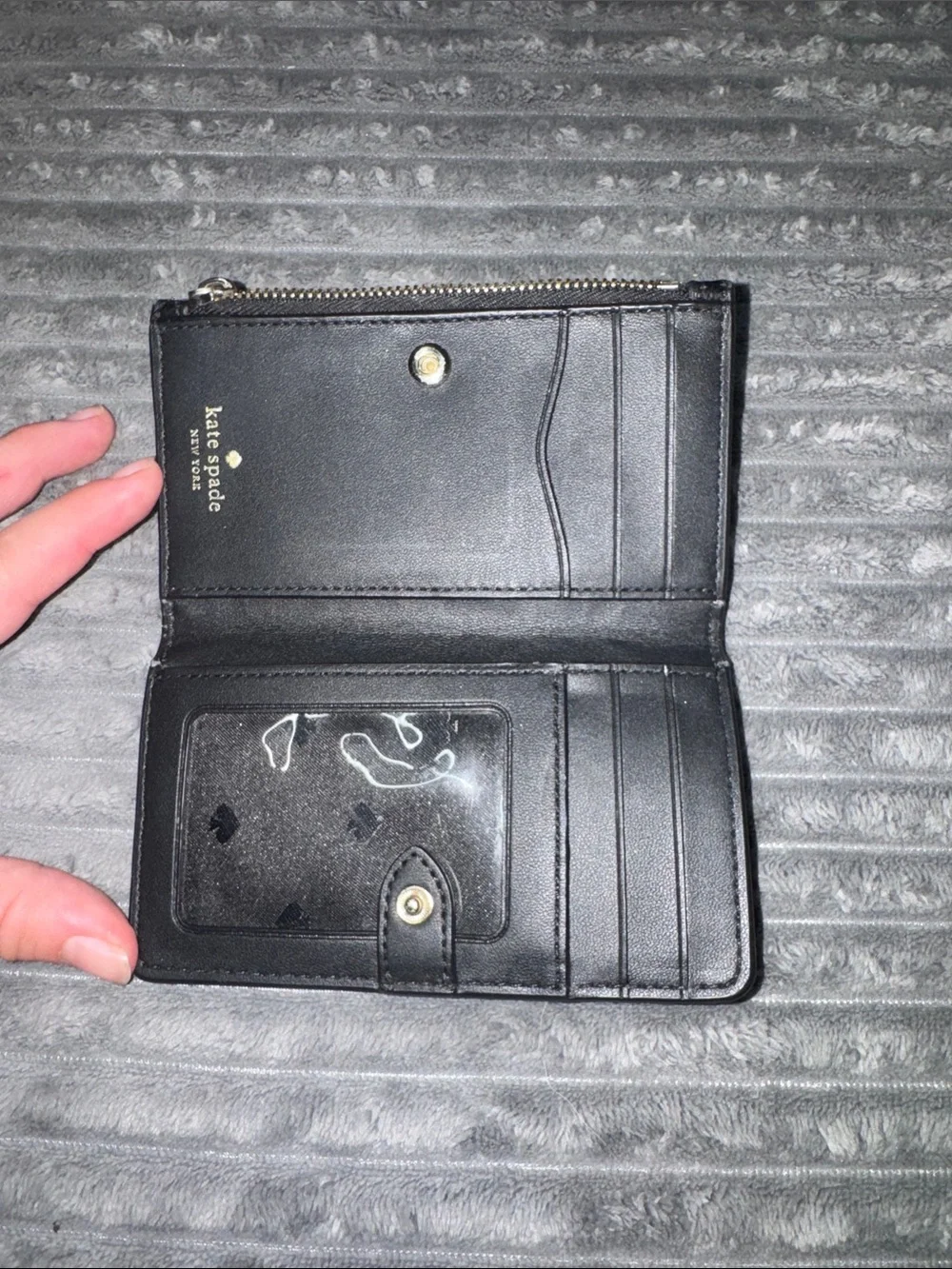 kate spade black pebbled leather zip card wallet with gold logo